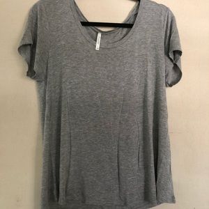 Active USA Gray T-Shirt - size L